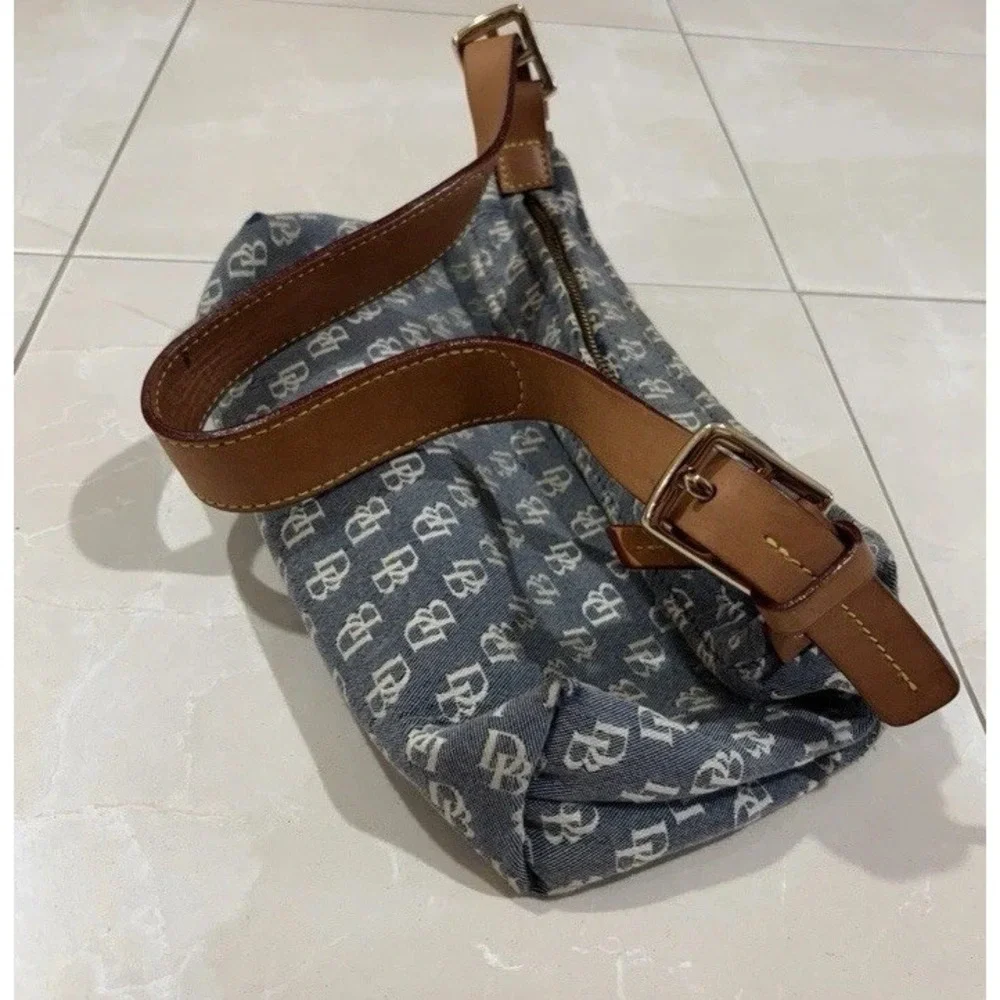 Dooney & Bourke vintage dooney